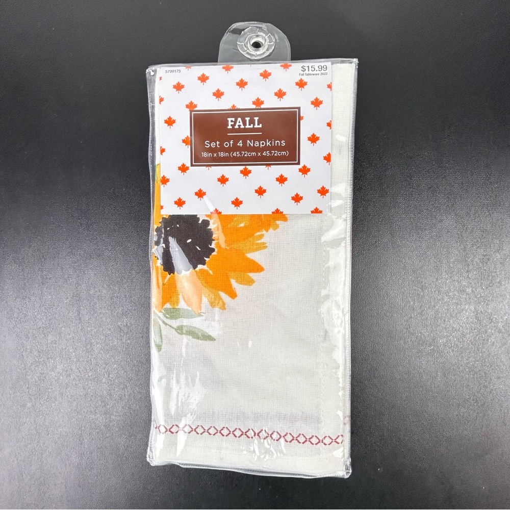 Sunflower & Pumpkin Fall Dining Linen Napkins Set of 4 New in bag Autumn